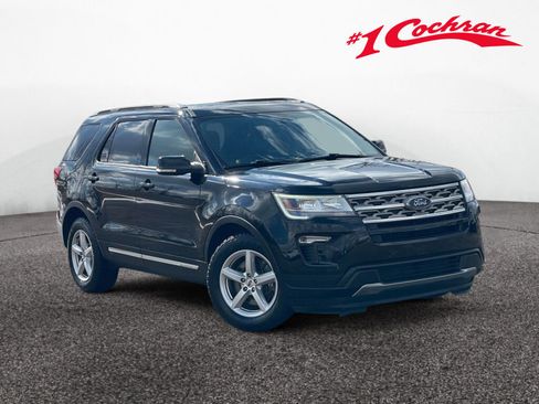 Used 2018 Ford Explorer XLT w/ Equipment Group 202A image 1