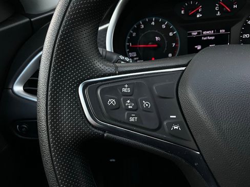 Used 2024 Chevrolet Malibu LT image 36