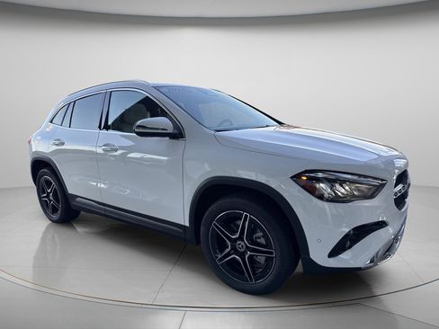 Used 2026 Mercedes-Benz GLA 250 image 5