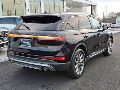 Used 2022 Lincoln Corsair AWD w/ Premium Package image 7