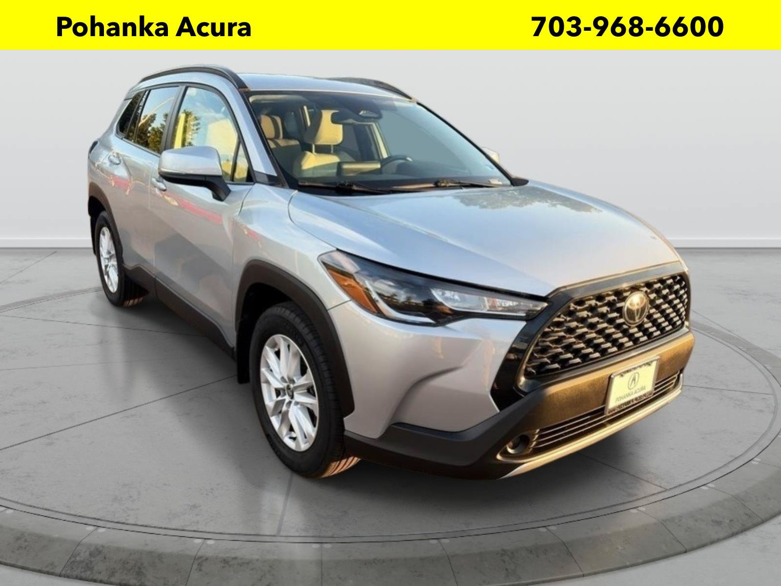 Used 2023 Toyota Corolla Cross LE AWD/4WD image 1