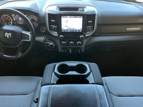 Used 2022 RAM 1500 Big Horn AWD/4WD image 4