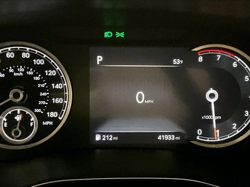 Used 2022 Genesis G70 2.0T w/ Prestige Package image 26