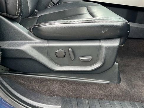 Used 2020 Ford F150 Lariat w/ Equipment Group 502A Luxury image 15