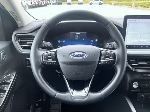 Certified 2023 Ford Escape Platinum AWD/4WD image 11