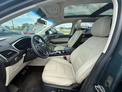 Used 2016 Ford Edge Titanium w/ Equipment Group 301A AWD/4WD image 12