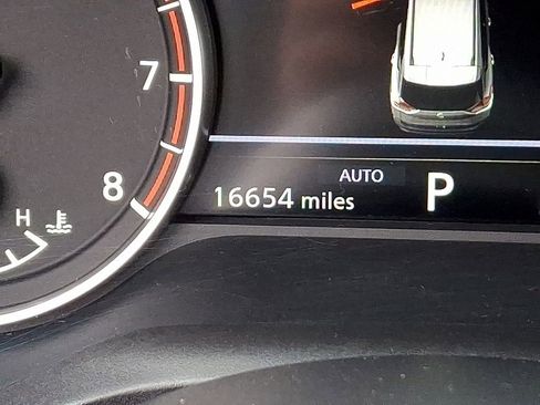 Used 2023 Nissan Rogue SL w/ SL Premium Package image 22