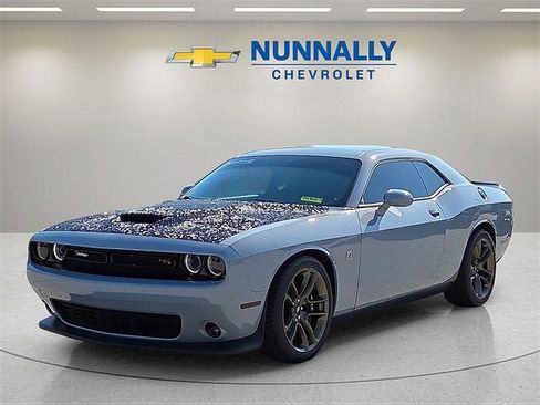 Used 2022 Dodge Challenger R/T Scat Pack w/ Dynamics Package image 1
