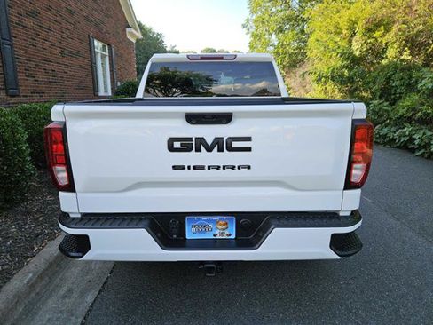 Used 2023 GMC Sierra 1500 Pro w/ Pro Value Package AWD/4WD image 4