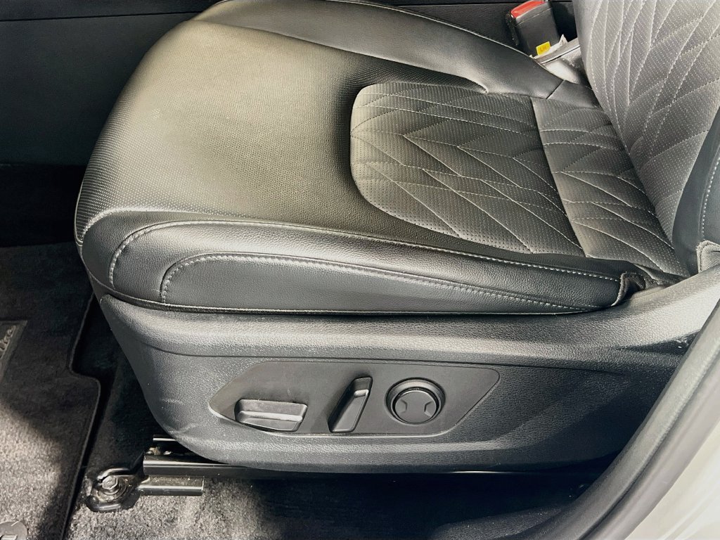Certified 2025 Kia Sportage X-Line AWD/4WD image 20