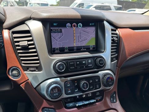 Used 2015 Chevrolet Suburban LTZ AWD/4WD image 12
