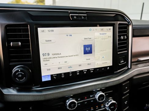 Used 2026 Ford F450 Platinum w/ FX4 Off-Road Package AWD/4WD image 87