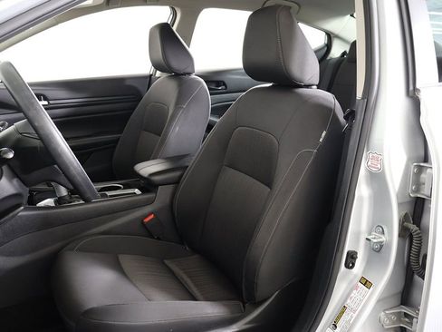 Used 2024 Nissan Altima 2.5 SV image 22