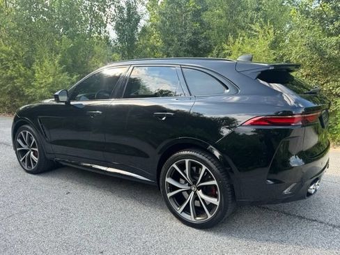 Used 2024 Jaguar F-PACE SVR AWD/4WD image 7