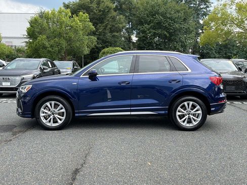 Used 2023 Audi Q3 2.0T Premium Plus w/ Premium Plus Package AWD/4WD image 2