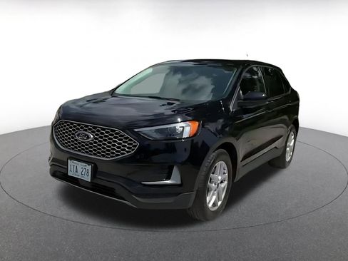 Used 2024 Ford Edge SEL image 7