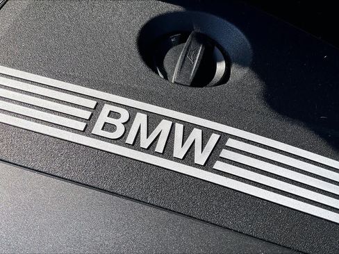 Used 2025 BMW X1 xDrive28i w/ Convenience Package AWD/4WD image 34