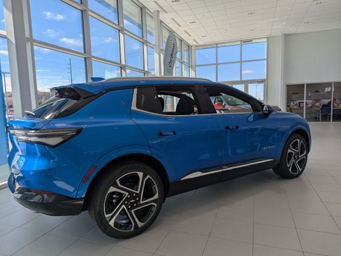 New 2026 Chevrolet Equinox EV LT w/ Convenience Package II image 27