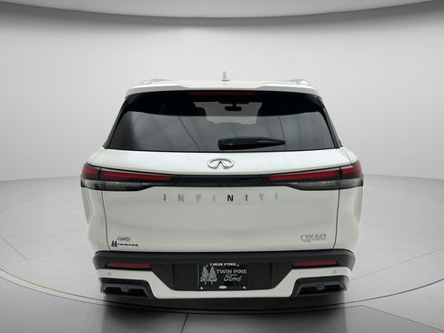 Used 2024 INFINITI QX60 Luxe AWD/4WD image 5