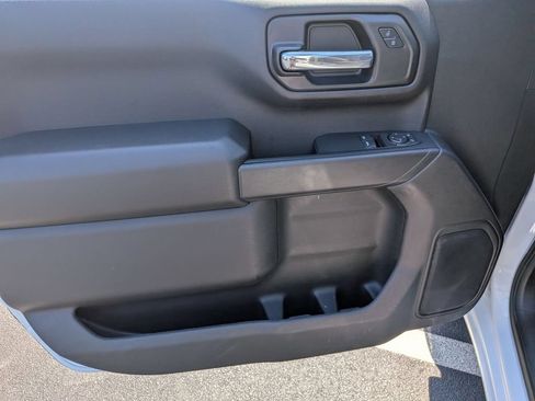 Used 2025 Chevrolet Silverado 1500 W/T RWD image 10