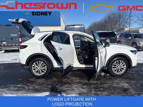 Used 2022 Buick Envision Preferred image 22