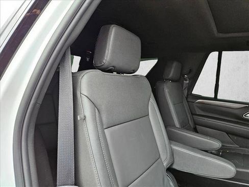 Used 2024 Chevrolet Tahoe Z71 w/ Luxury Package image 22