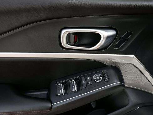 Used 2025 Acura Integra Type S FWD image 11