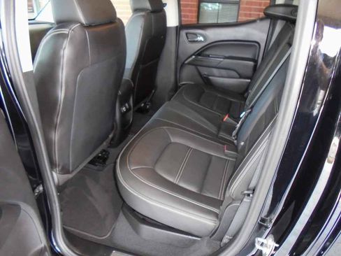 Used 2019 GMC Canyon Denali AWD/4WD image 9