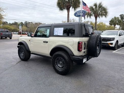 Used 2025 Ford Bronco Badlands AWD/4WD image 6