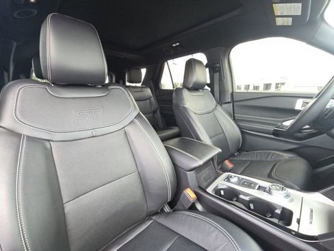 Used 2024 Ford Explorer ST w/ Equipment Group 401A image 22