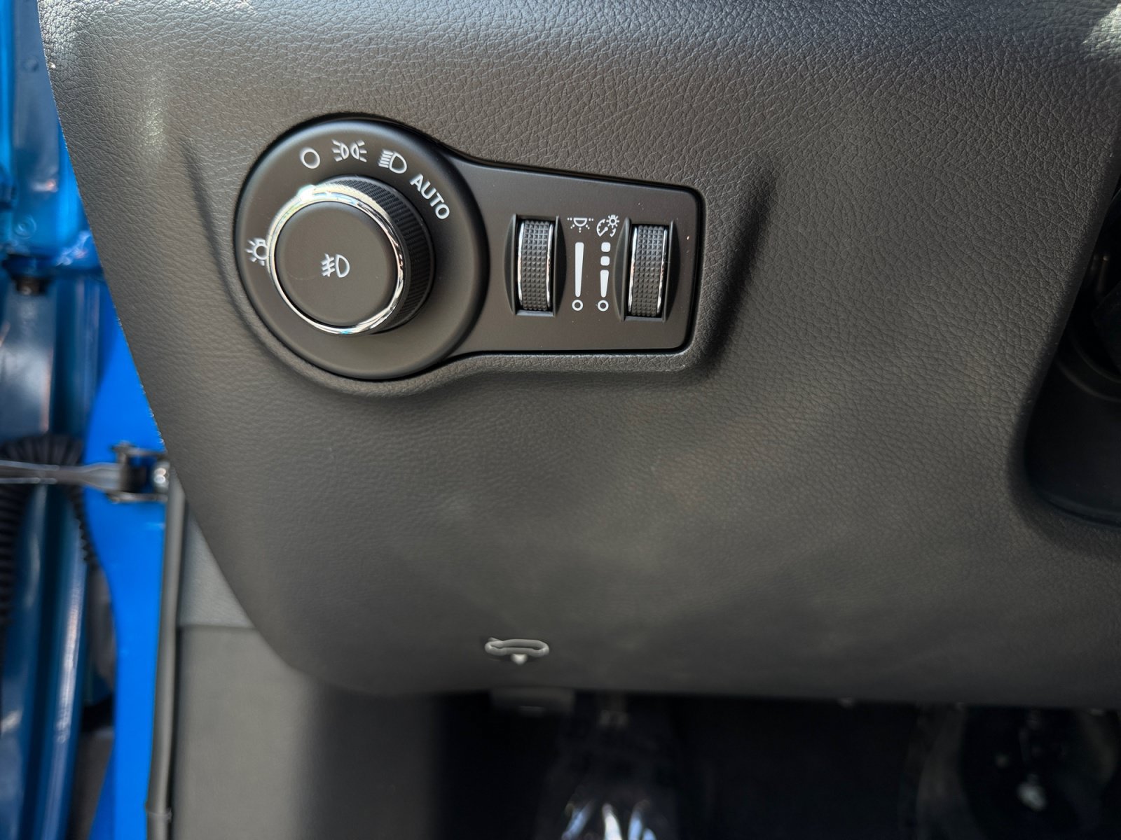 New 2026 Jeep Compass Latitude AWD/4WD image 21
