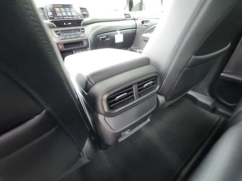 Used 2025 Honda Ridgeline RTL image 26