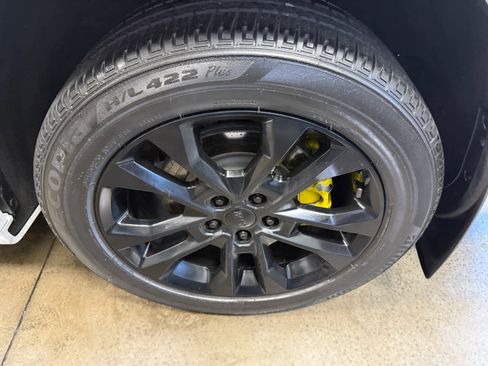 Used 2022 Jeep Grand Cherokee L Overland w/ Luxury Tech Group IV image 41