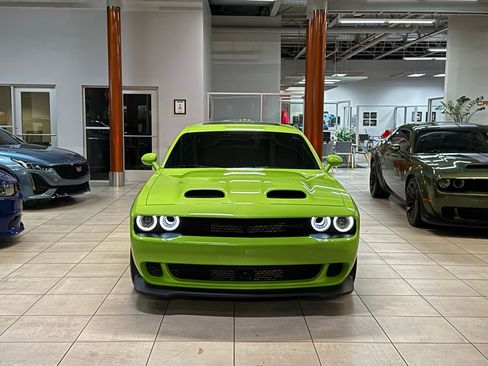 Used 2023 Dodge Challenger SRT Hellcat image 7