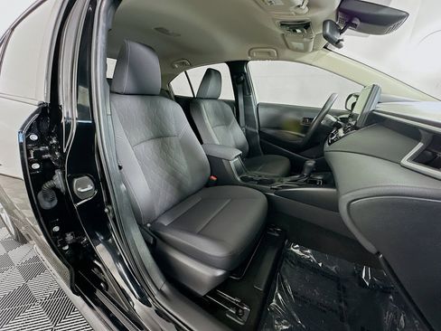 Used 2023 Toyota Corolla LE image 28