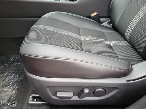 New 2026 MAZDA CX-50 AWD 2.5 S w/ Preferred Pkg image 15