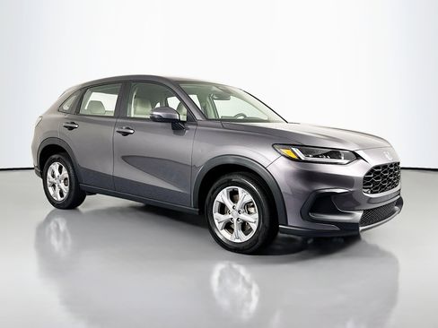 Certified 2024 Honda HR-V LX image 3
