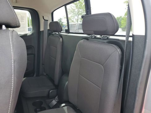 Used 2018 Chevrolet Colorado LT w/ LT Convenience Package AWD/4WD image 30
