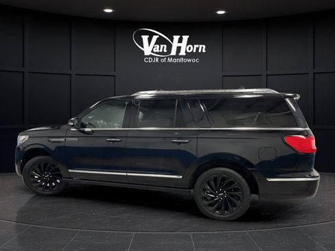 Used 2020 Lincoln Navigator L Reserve w/ Equipment Group 208A Reserve AWD/4WD image 4