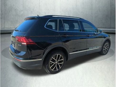 Used 2021 Volkswagen Tiguan SEL image 5