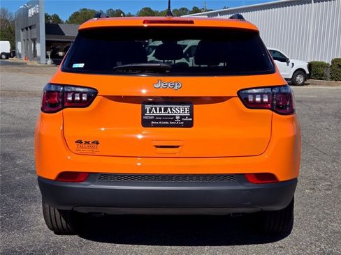 New 2026 Jeep Compass Latitude AWD/4WD image 17