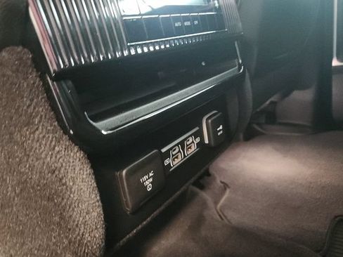 Used 2022 Jeep Wagoneer Series I w/ Premium Group I RWD image 41