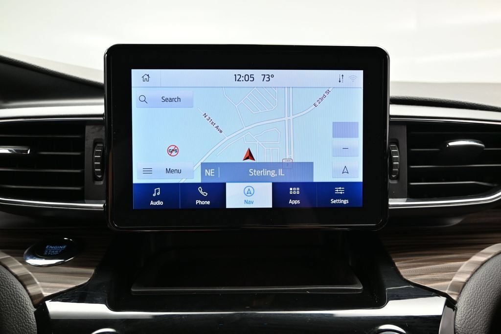 Used 2023 Ford Explorer Limited AWD/4WD image 27