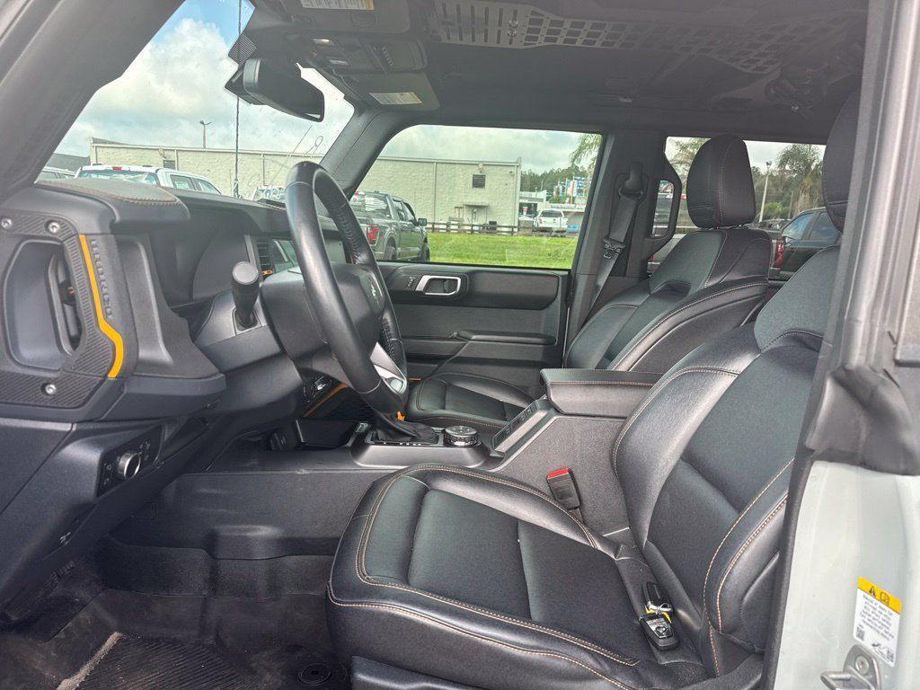 Used 2024 Ford Bronco Badlands AWD/4WD image 9