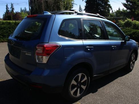 Used 2017 Subaru Forester 2.5i w/ Alloy Wheel Package AWD/4WD image 3