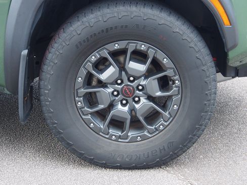Used 2023 Nissan Frontier PRO-4X w/ Pro-4X Premium Package AWD/4WD image 10