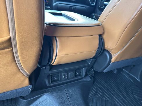 Used 2021 Chevrolet Silverado 1500 LT w/ Texas Edition Plus AWD/4WD image 22