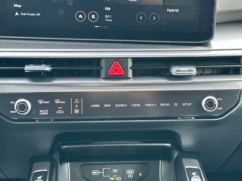 New 2025 Kia Sorento EX w/ EX Panoramic Sunroof Package image 23