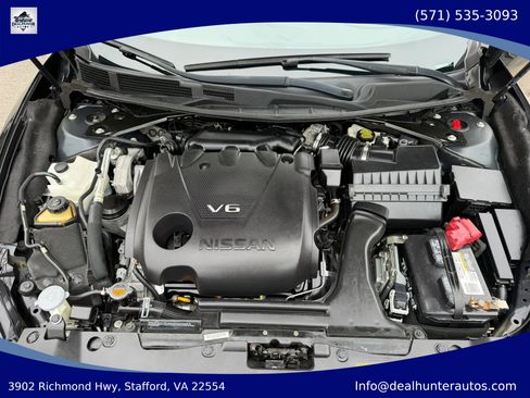 Used 2021 Nissan Maxima 3.5 SV w/ Floor Mat Group FWD image 31