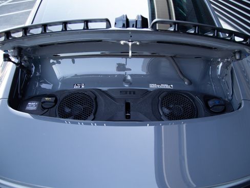 Certified 2026 Porsche 911 Carrera 4 GTS AWD/4WD image 24